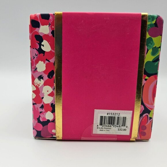 LILLY PULITZER Lilly's Jungle Scented Soy Blend Candle Wild Confetti Print 8 oz - Picture 3 of 4